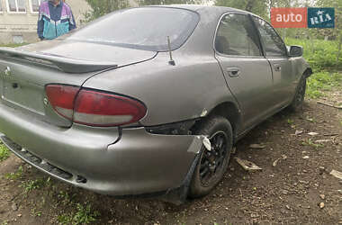 Седан Mazda Xedos 6 1995 в Стрые