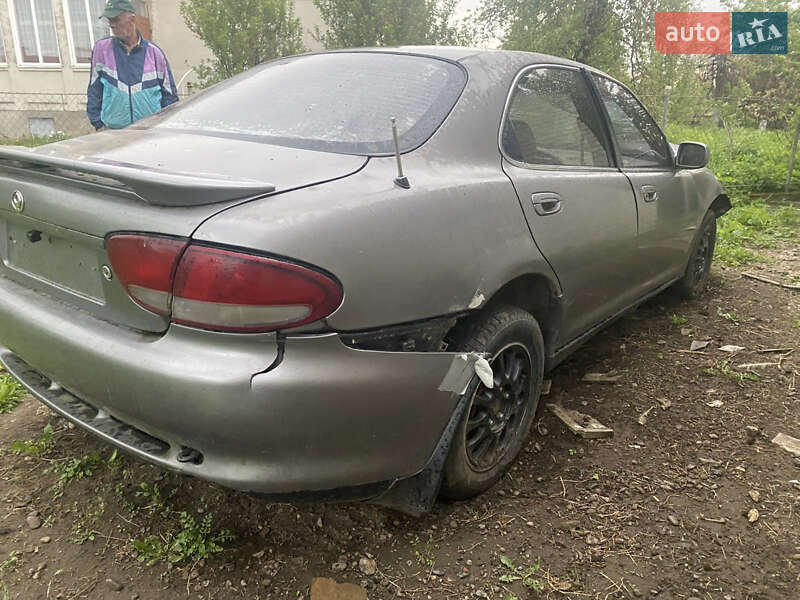 Седан Mazda Xedos 6 1995 в 
