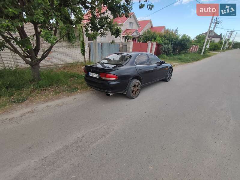 Седан Mazda Xedos 6 1996 в Виннице