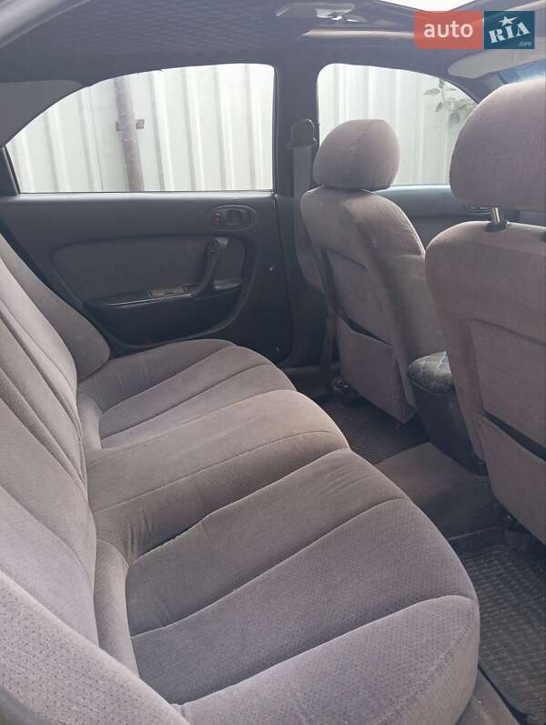 Седан Mazda Xedos 6 1997 в Тростянце фото 3 Седан Mazda Xedos 6 1997 в Тростянце