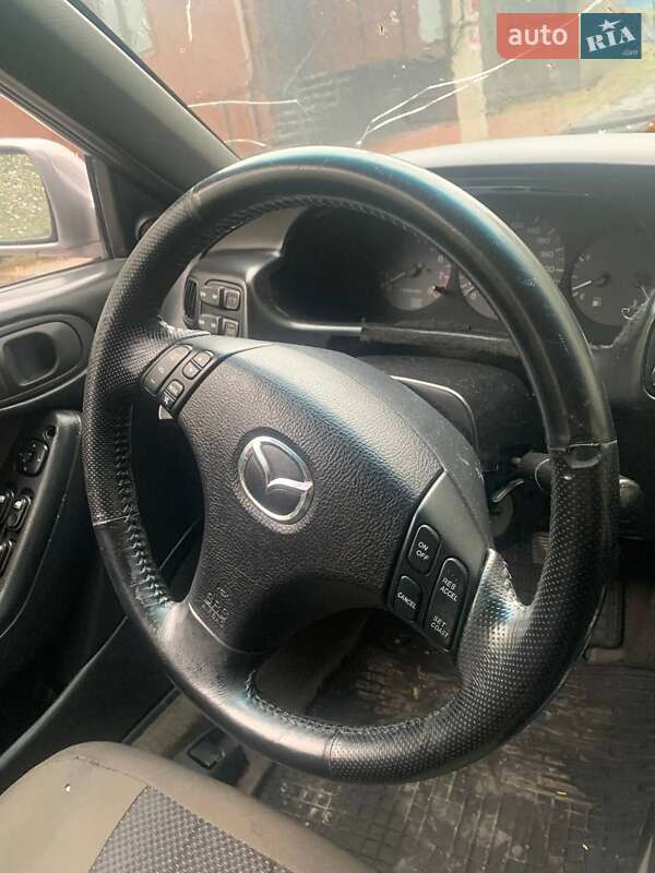 Седан Mazda Xedos 6 1993 в Запоріжжі