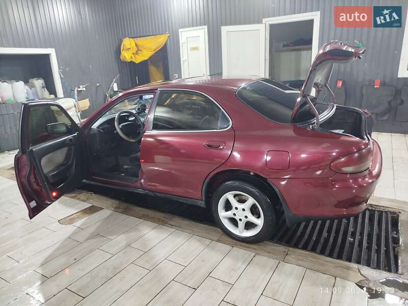 Седан Mazda Xedos 6 1994 в Одессе