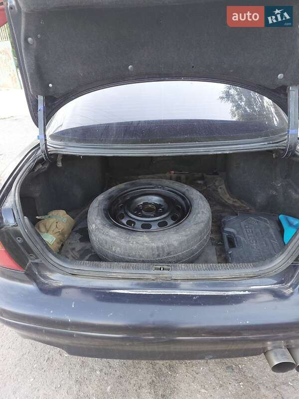 Седан Mazda Xedos 9 1993 в Одессе