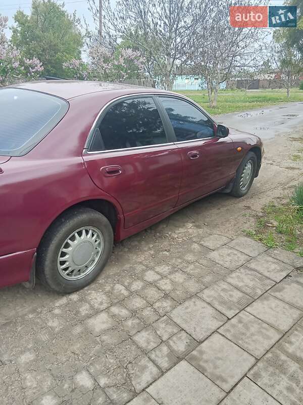 Седан Mazda Xedos 9 1995 в Чугуеве