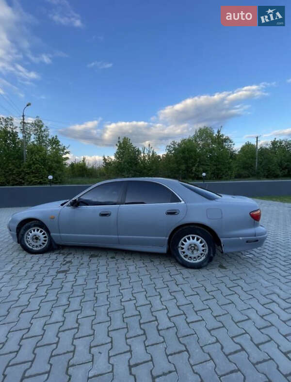 Седан Mazda Xedos 9 1994 в 