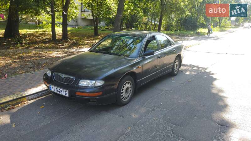Седан Mazda Xedos 9 1995 в Святопетрівське