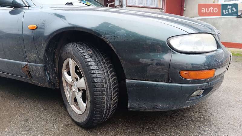 Седан Mazda Xedos 9 1997 в Бучачі