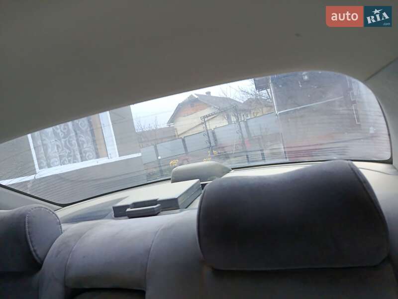 Седан Mazda Xedos 9 1997 в Бучачі