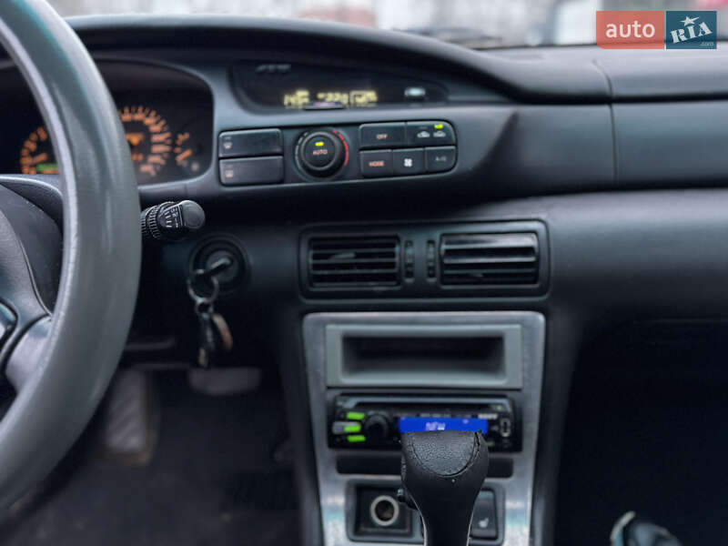 Седан Mazda Xedos 9 1997 в Киеве