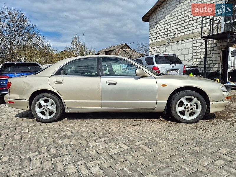 Седан Mazda Xedos 9 1996 в Сумах