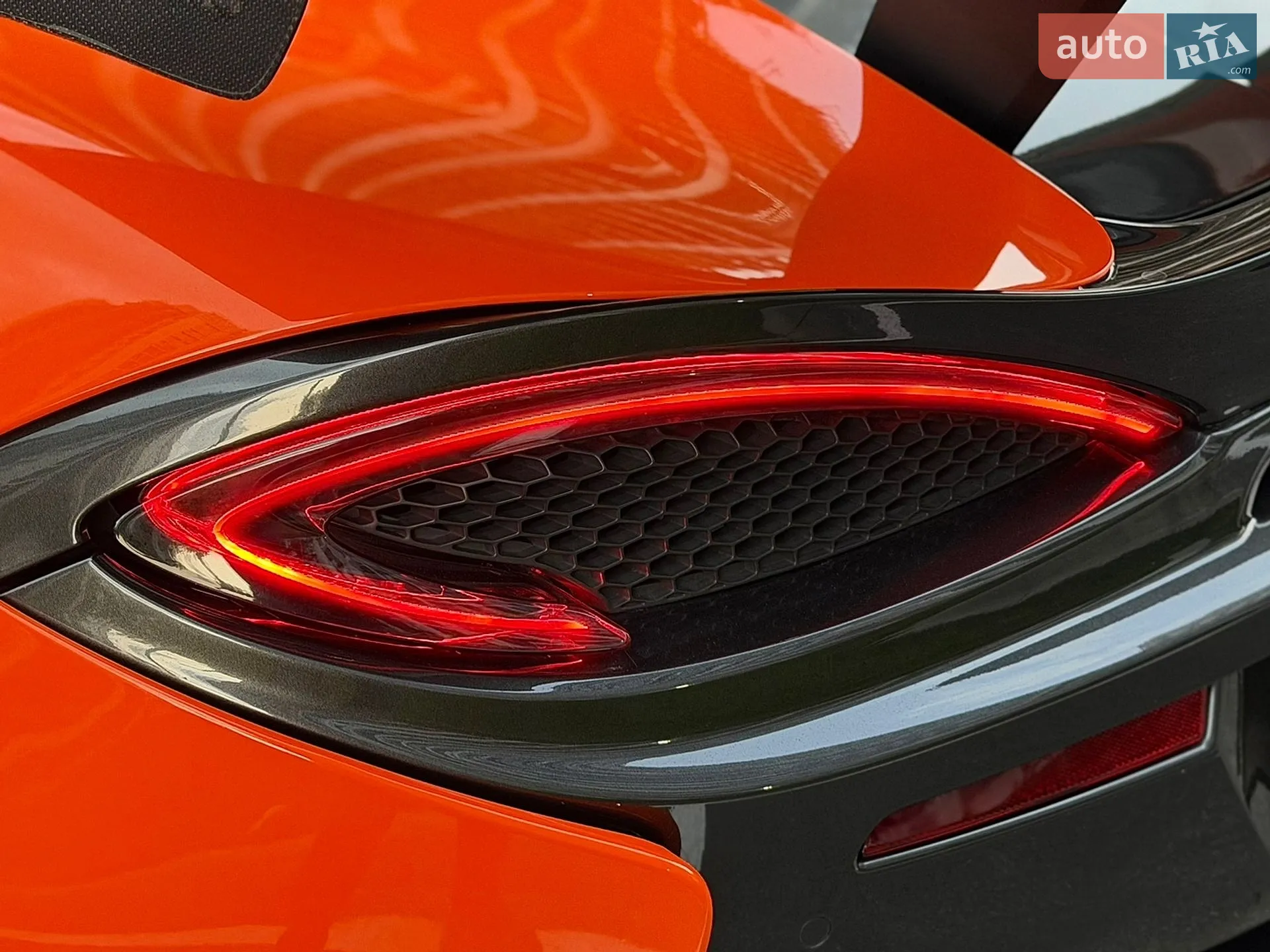 2016 McLaren 570S - мініатюра 35