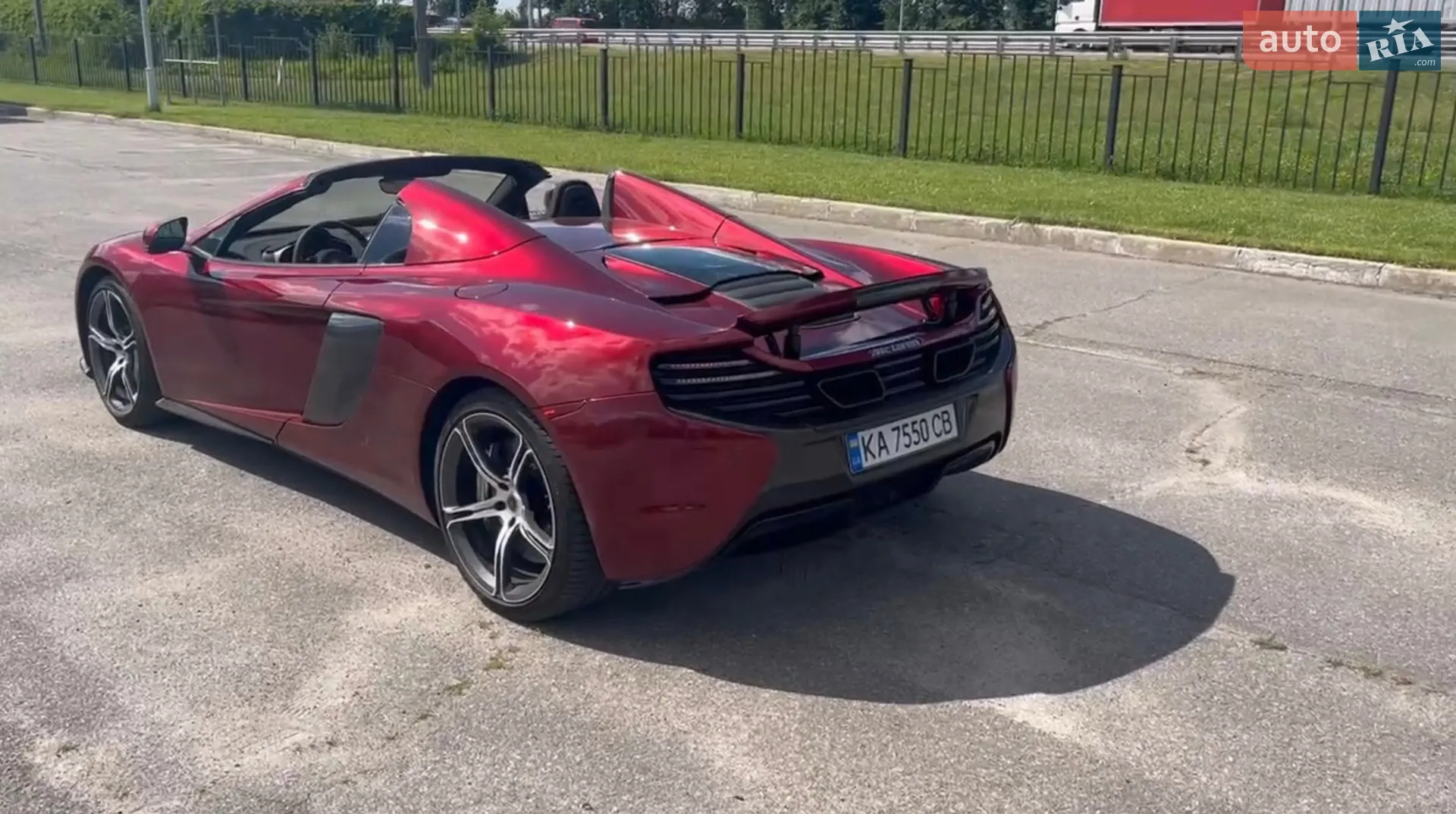 2014 McLaren 650S - мініатюра 27