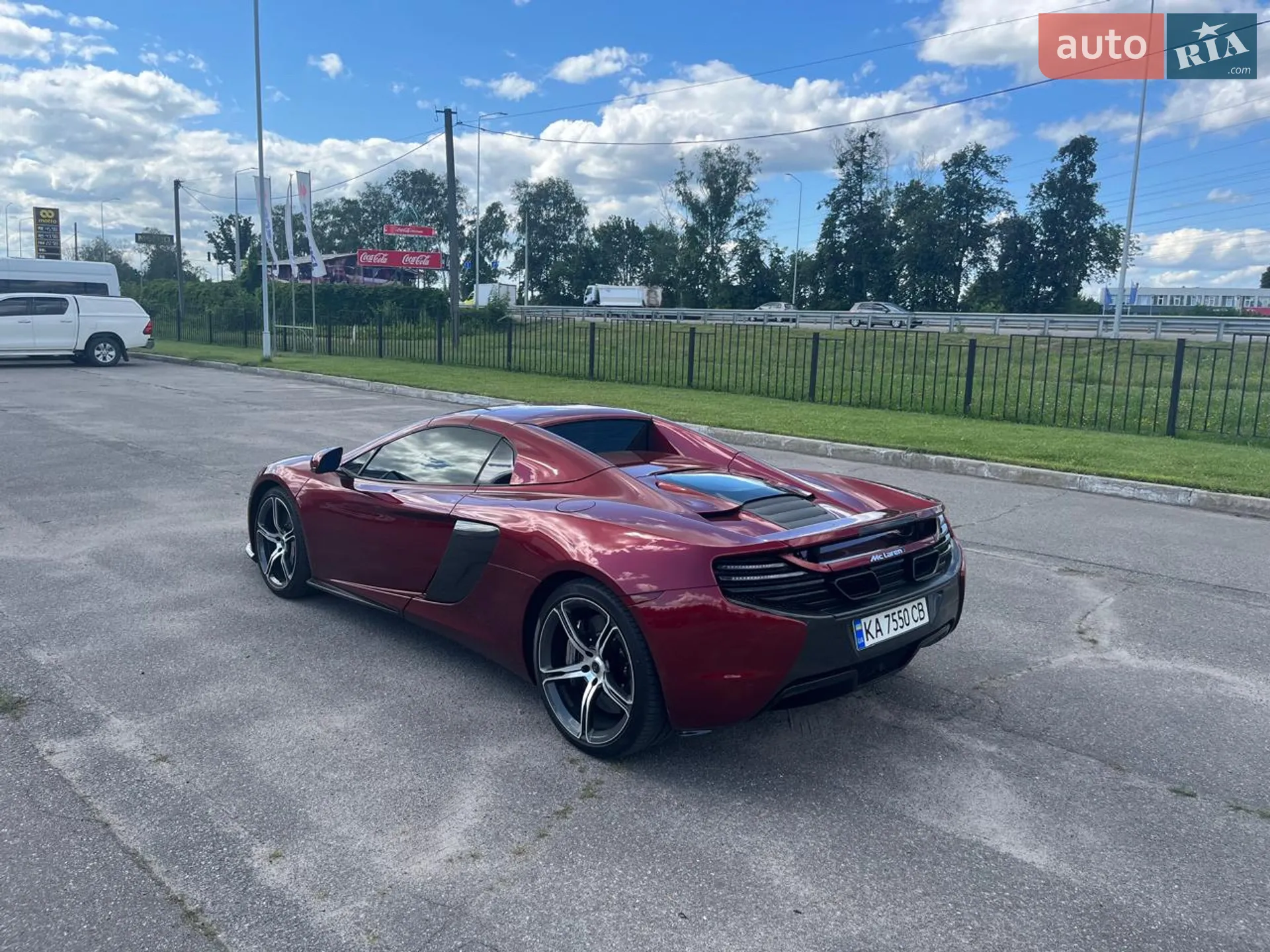 2014 McLaren 650S - мініатюра 12