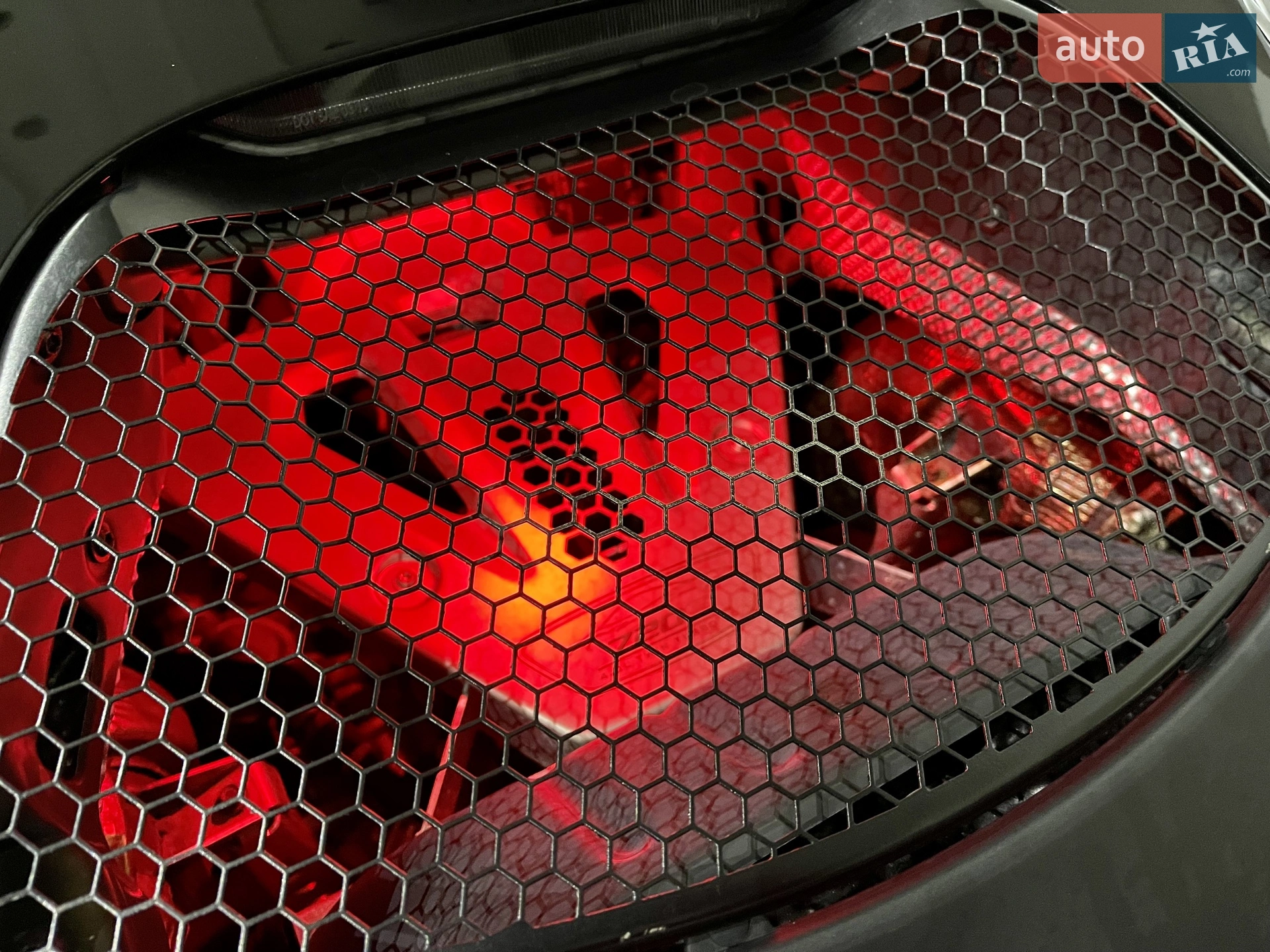 2018 McLaren 720S - мініатюра 36
