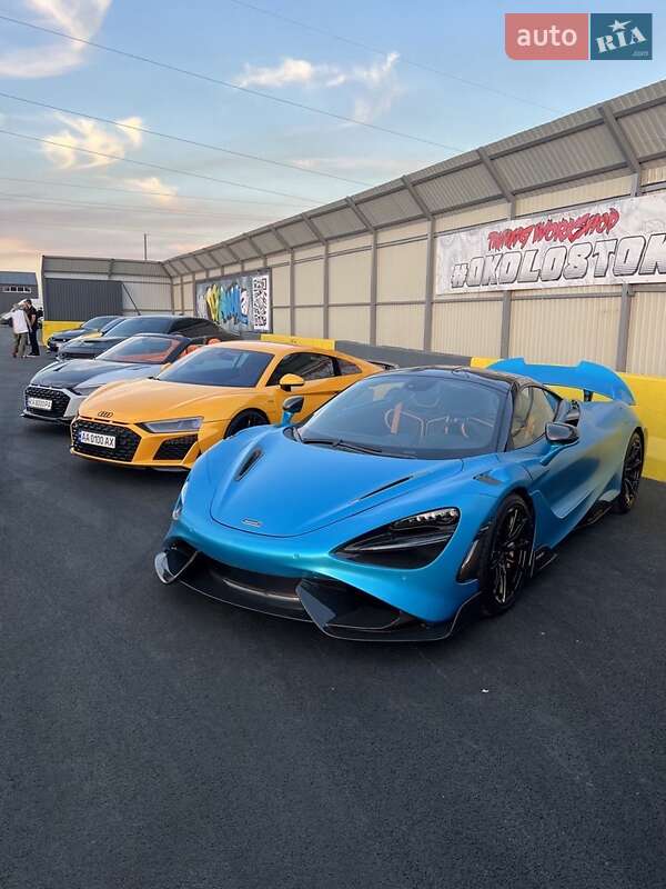 Купе McLaren 720S 2017 в Киеве