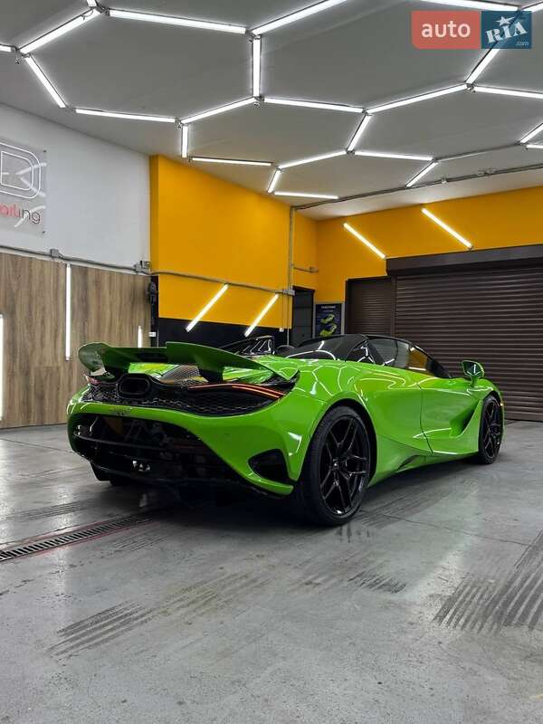 Родстер McLaren 750S 2024 в Києві