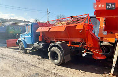 Піскорозкидальна машина МДК 4333 2004 в Дніпрі