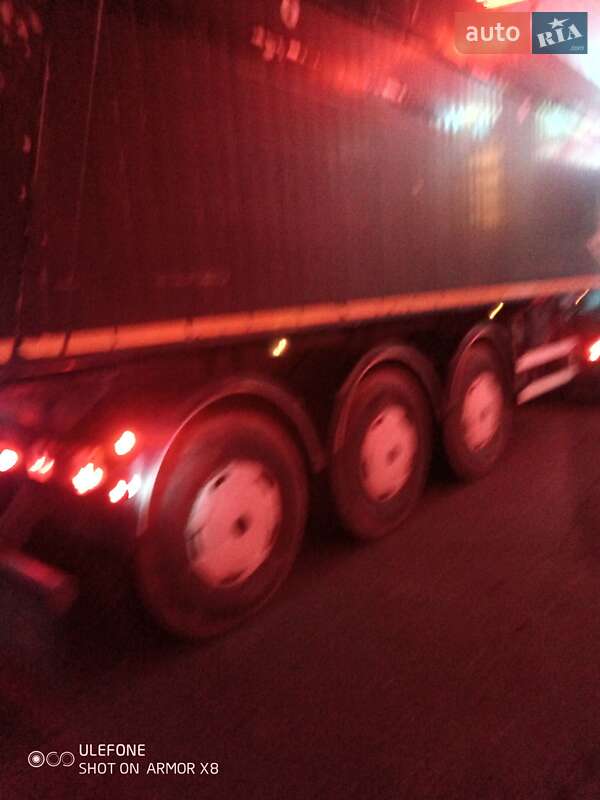 Самоскид напівпричіп MEGA BPW 2008 в Кропивницькому