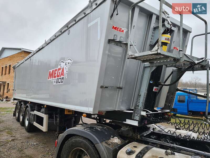 MEGA Light 3 2019 MEGA Light 3 2019