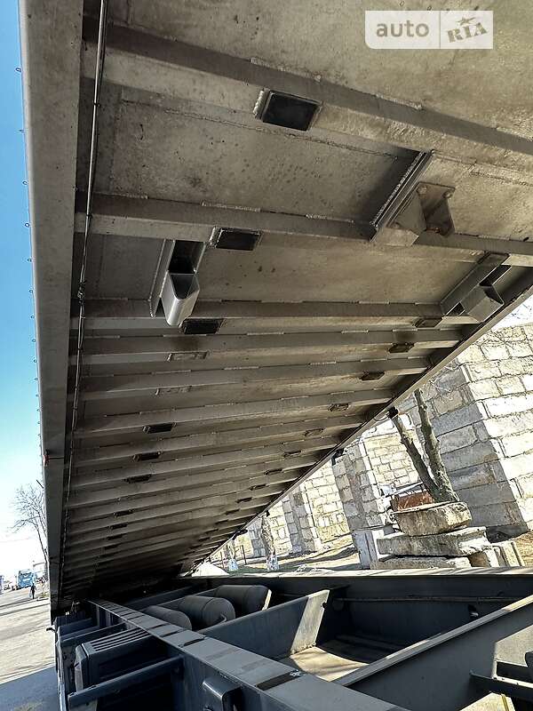 Самосвал полуприцеп MEGA MNW 2012 в Одессе