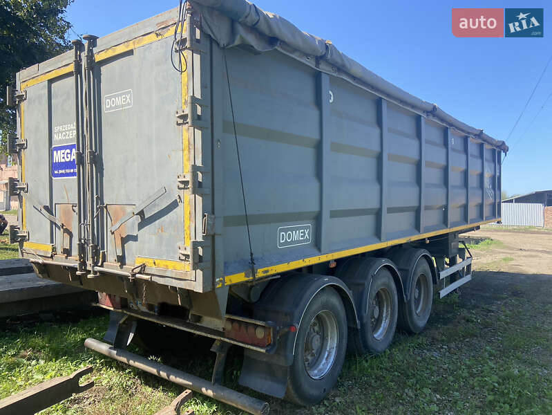 Самоскид напівпричіп MEGA MNW 2007 в Жидачові