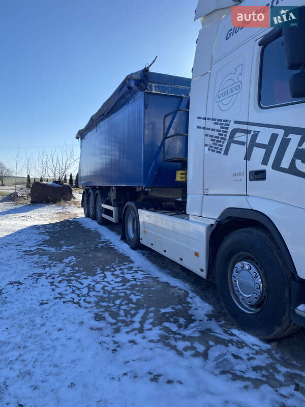 Самоскид напівпричіп MEGA MNW 2007 в Кременці