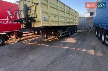 Зерновоз - напівпричіп MEGA MNW 2006 в Красному