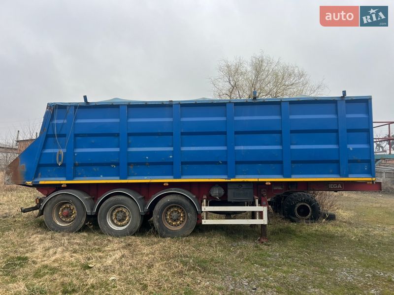 Самоскид напівпричіп MEGA MNW 2006 в Вінниці