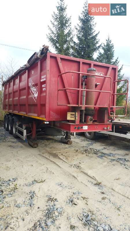 Самоскид напівпричіп MEGA SAF 2006 в Рівному