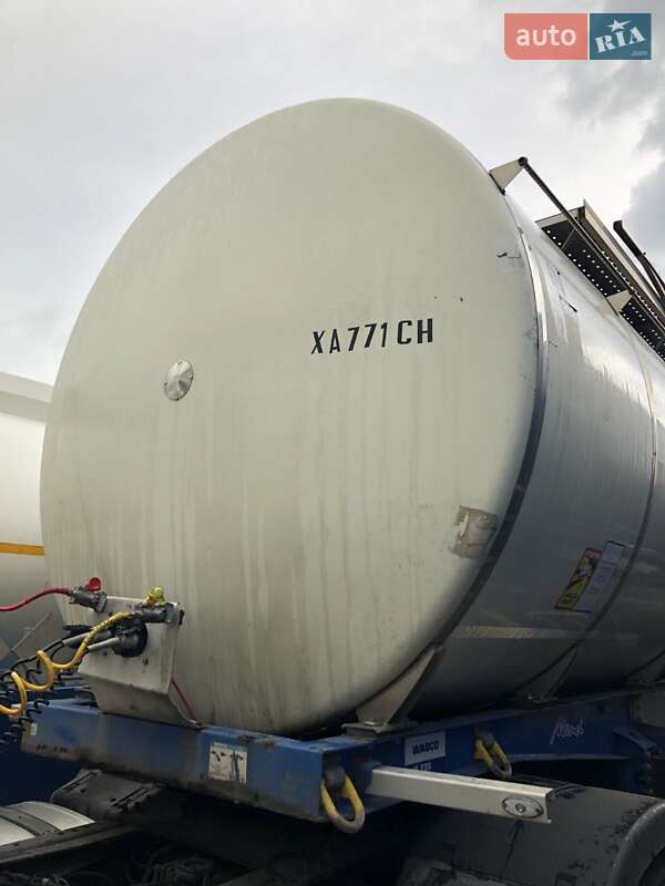 Цистерна полуприцеп Menci SA 2014 в Львове