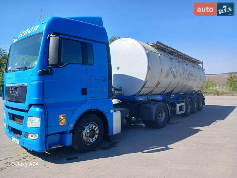 Цистерна напівпричіп Menci SA 2008 в Хмельницькому