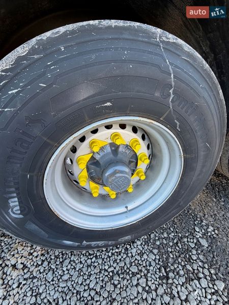 Цистерна полуприцеп Menci SA 2007 в Нежине