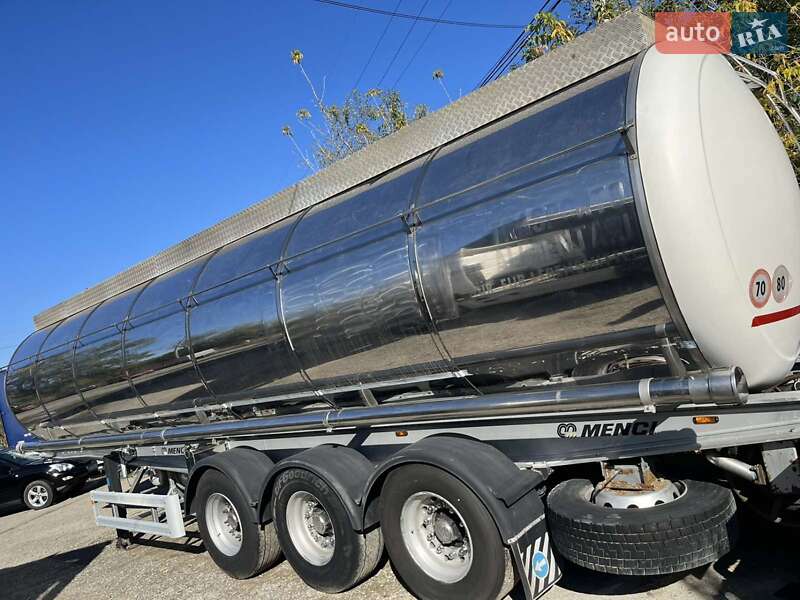 Цистерна полуприцеп Menci SL 1999 в Хотине