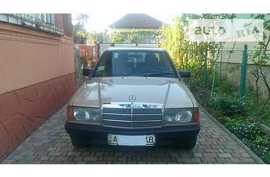 Седан Mercedes-Benz 190 1988 в Ужгороде