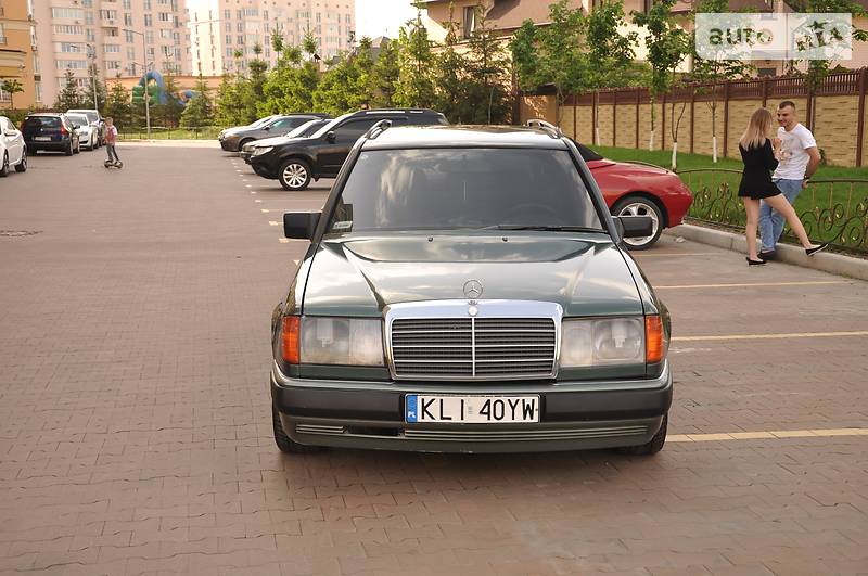 Универсал Mercedes-Benz 190 1991 в Киеве