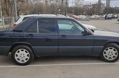 Седан Mercedes-Benz 190 1992 в Кропивницькому