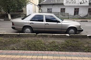 Седан Mercedes-Benz 190 1990 в Болехові