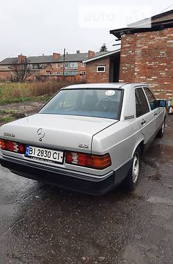 Седан Mercedes-Benz 190 1988 в Миргороді