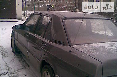 Седан Mercedes-Benz 190 1993 в Івано-Франківську