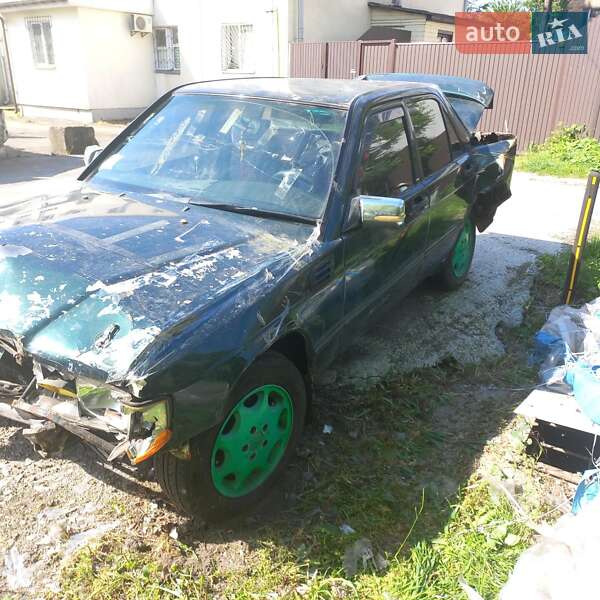 Седан Mercedes-Benz 190 1986 в Киеве