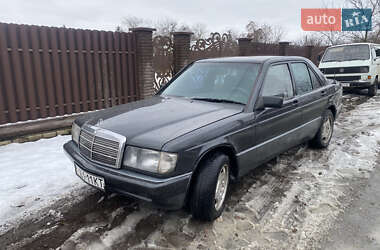 Седан Mercedes-Benz 190 1988 в Бобровице