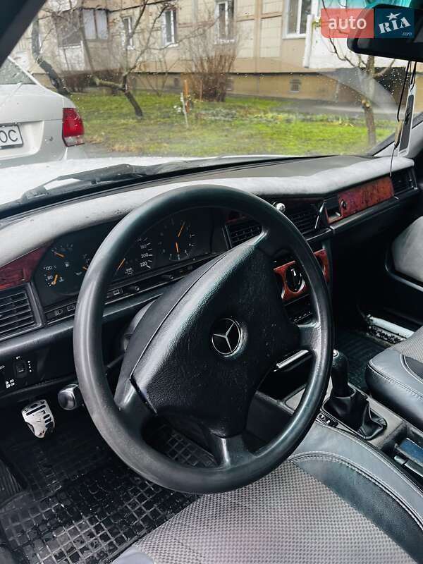 Седан Mercedes-Benz 190 1992 в Києві