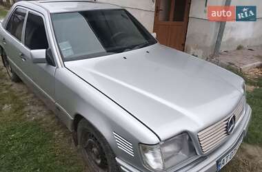 Седан Mercedes-Benz 190 1993 в Долині