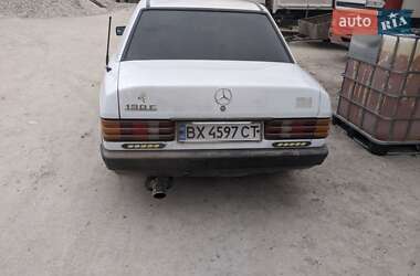 Седан Mercedes-Benz 190 1988 в Подволочиске