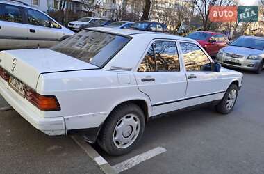 Седан Mercedes-Benz 190 1983 в Луцке