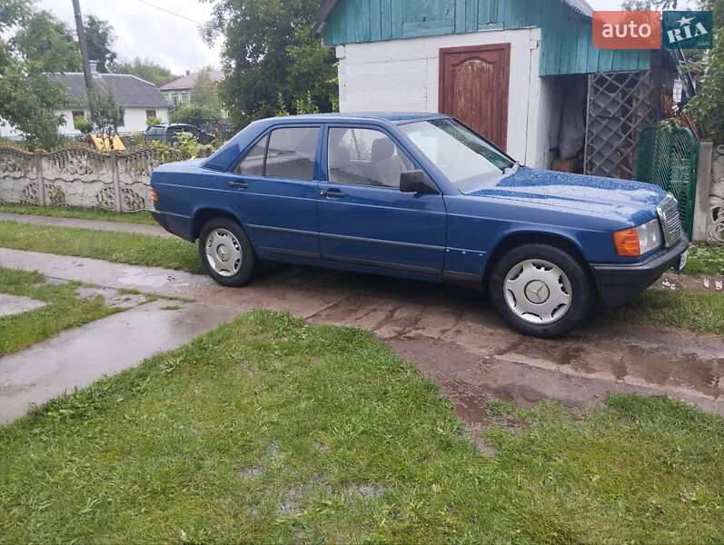 Седан Mercedes-Benz 190 1987 в Ровно