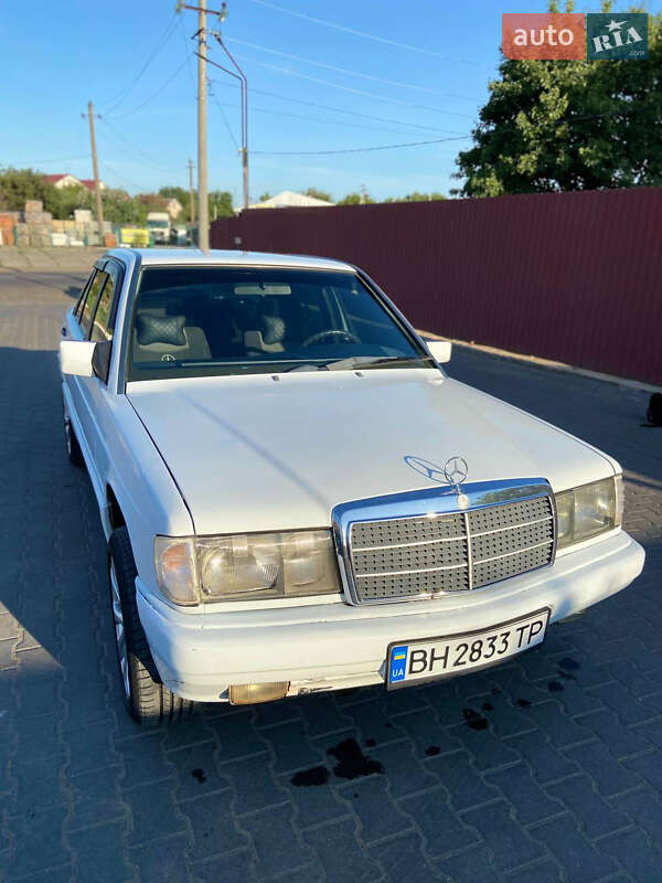 Mercedes-Benz 190 1990