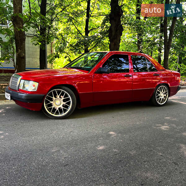 Mercedes-Benz 190 1990