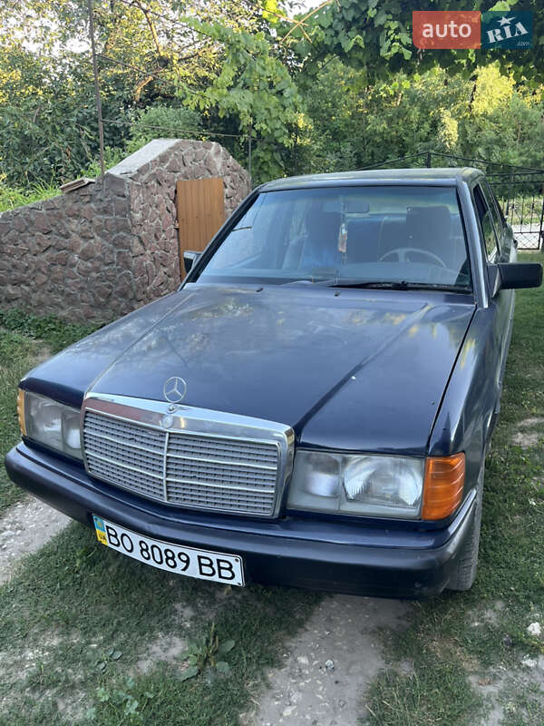 Седан Mercedes-Benz 190 1992 в Збараже