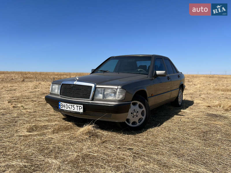 Mercedes-Benz 190 1992